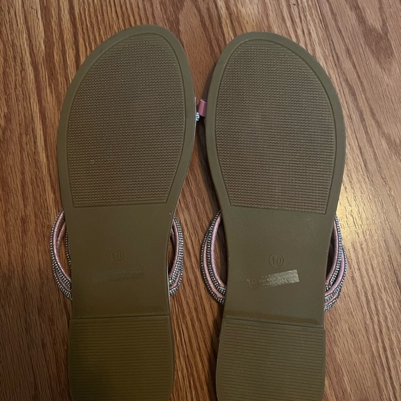 Pink Butterfly Rhinestone Sandals - Picture 3 of 3